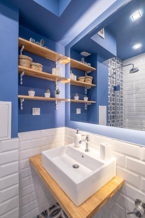 Designer & Cozy 2Bd Flat With A Parking In The City Center By Flat Mаnager София Екстериор снимка